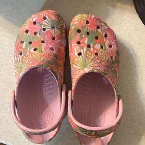 Crocs Limited Edition Vera Bradley Size 10 Women